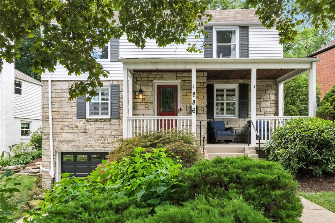 886 N Meadowcroft Ave