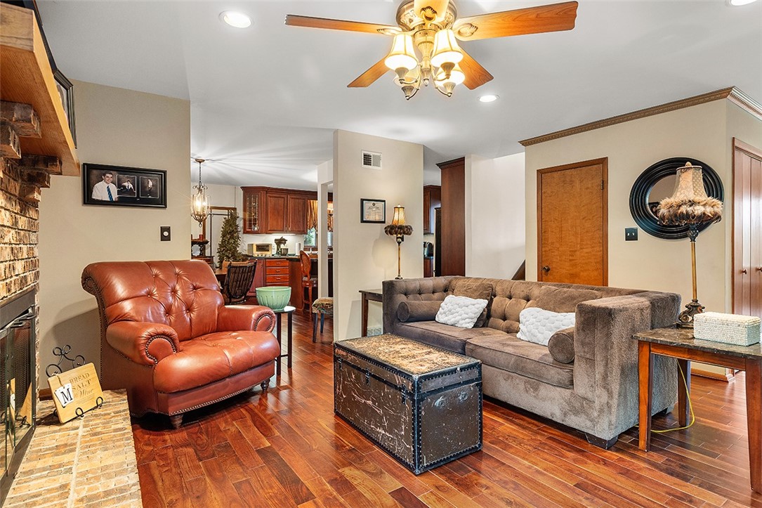 2628 Washington Blvd