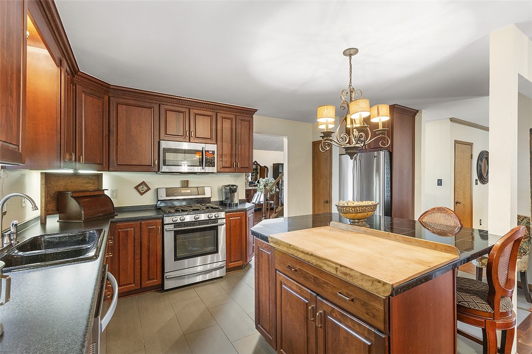 2628 Washington Blvd