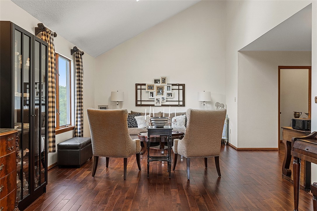 2628 Washington Blvd