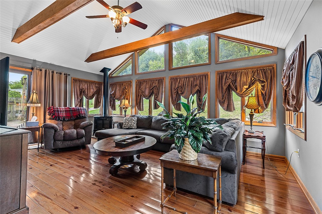 2628 Washington Blvd