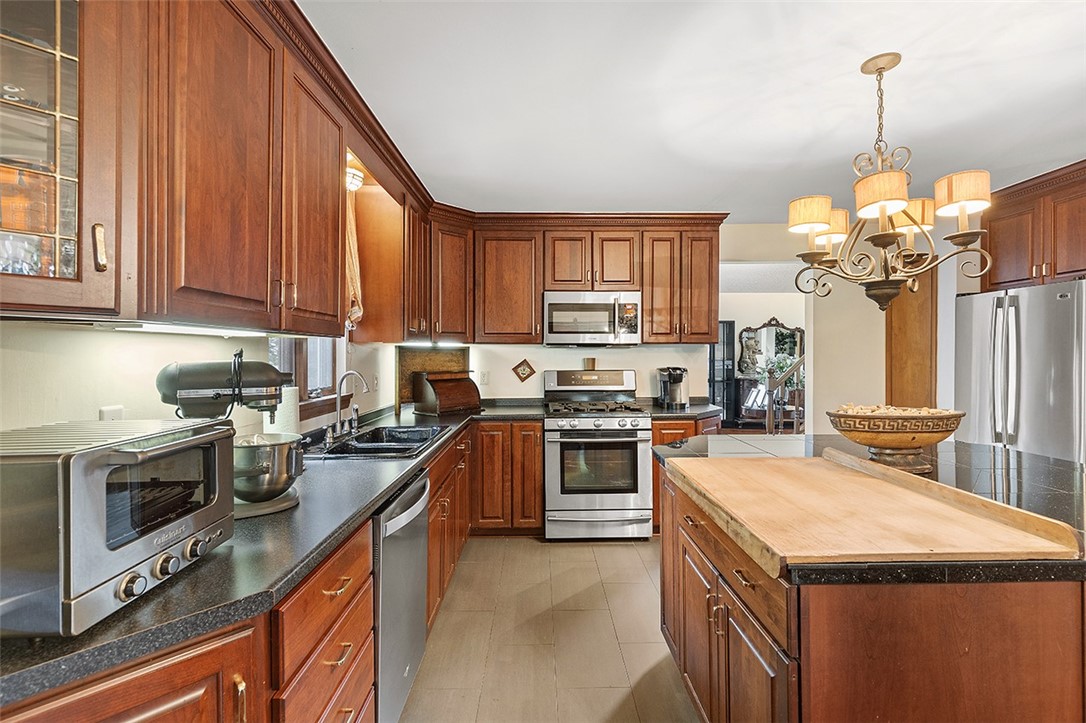 2628 Washington Blvd