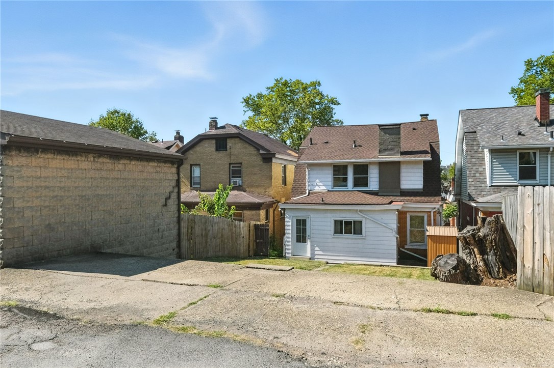 1240 Hillsdale Ave