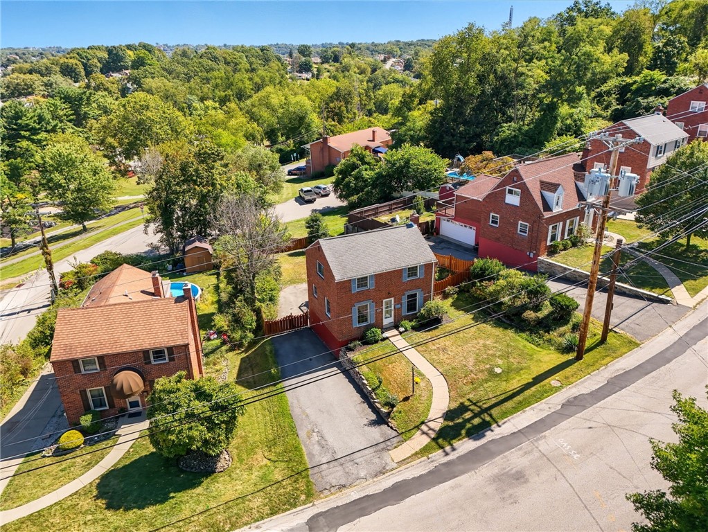 571 Dewalt Dr