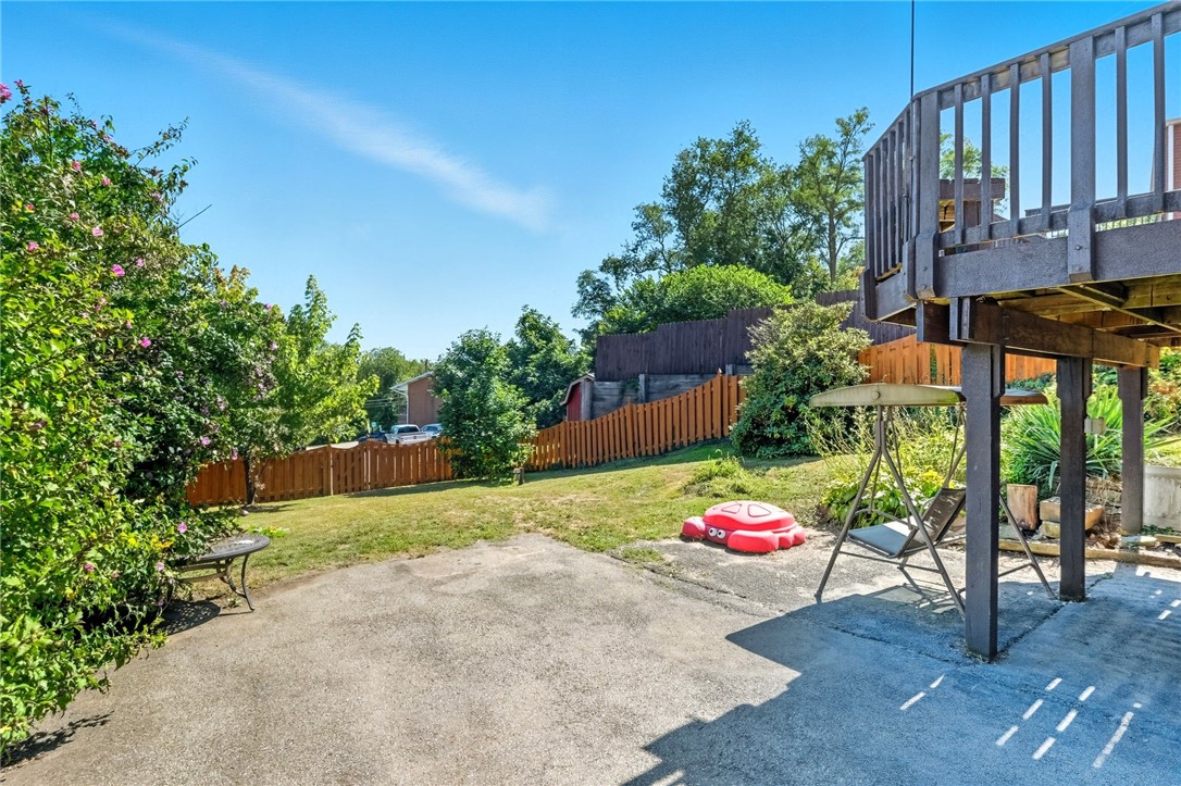 571 Dewalt Dr