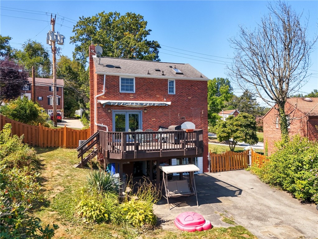 571 Dewalt Dr