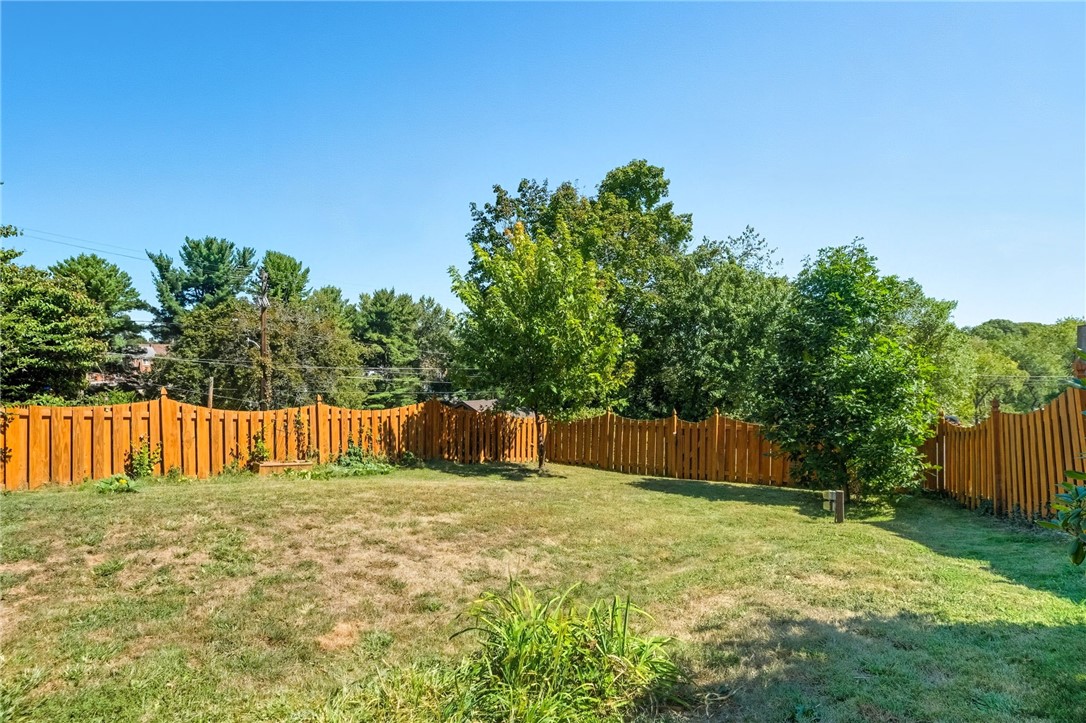 571 Dewalt Dr
