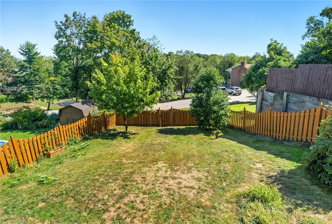 571 Dewalt Dr
