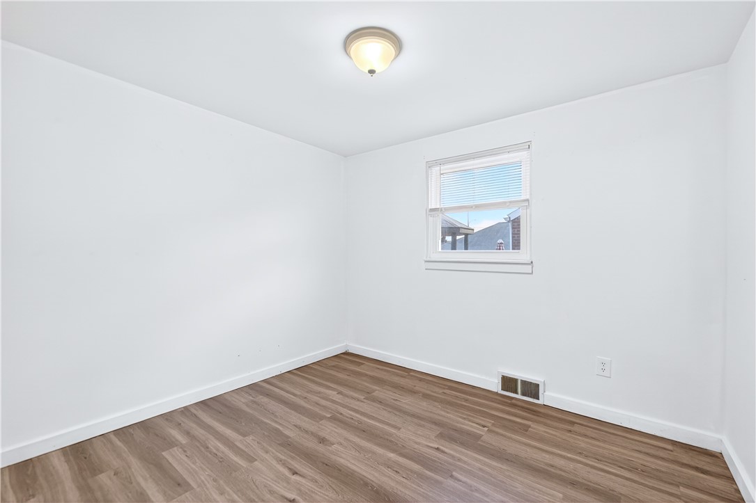 492 Madison Ave