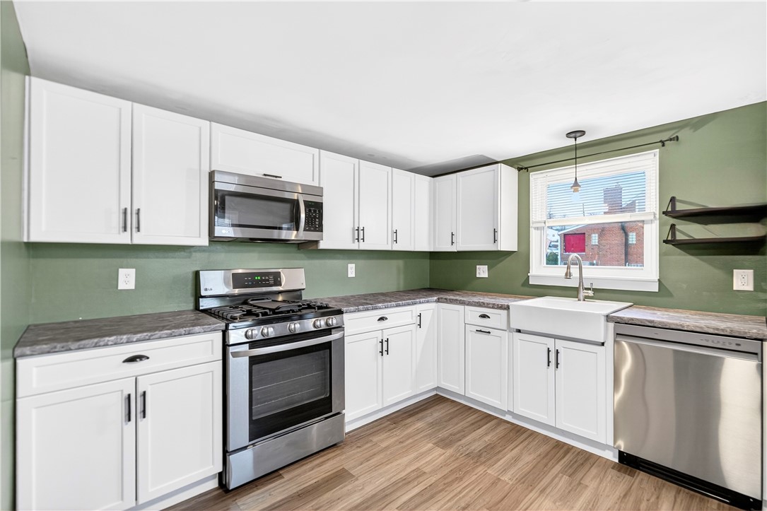 492 Madison Ave