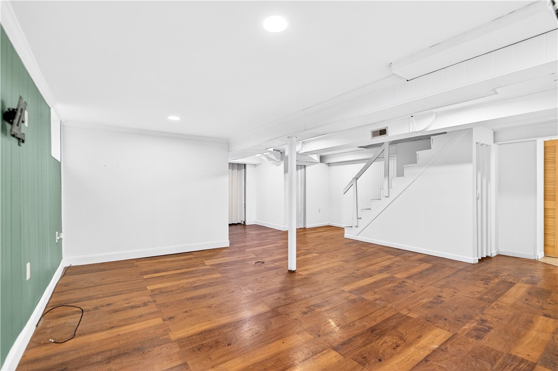 492 Madison Ave