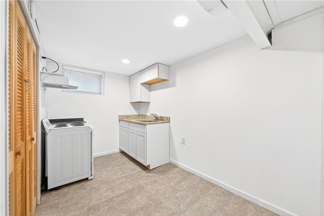 492 Madison Ave