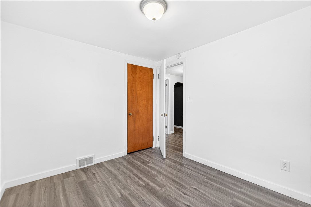 492 Madison Ave