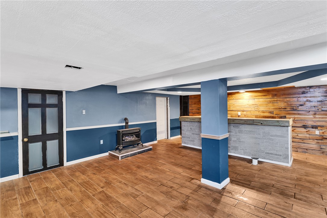 240 Wilkins Ave