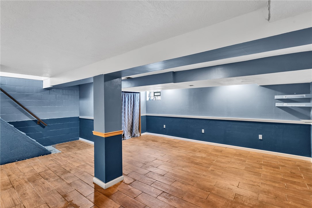 240 Wilkins Ave