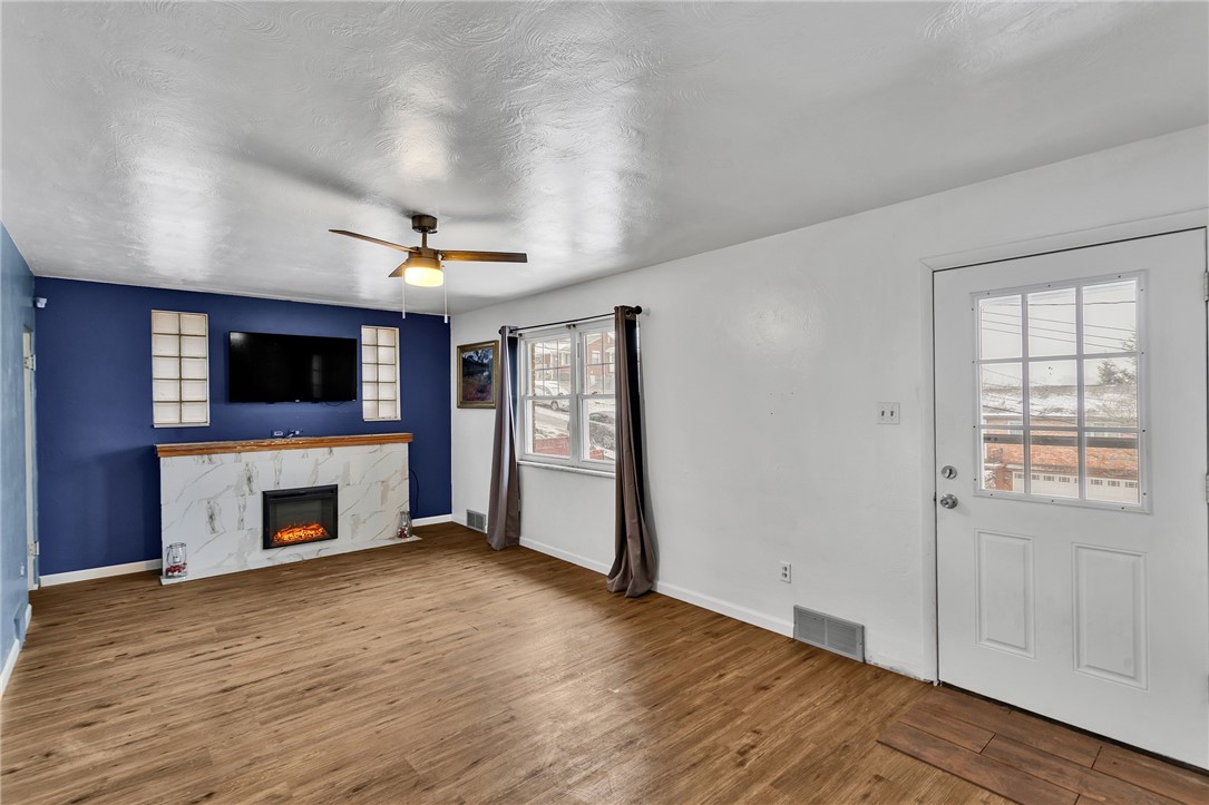 240 Wilkins Ave