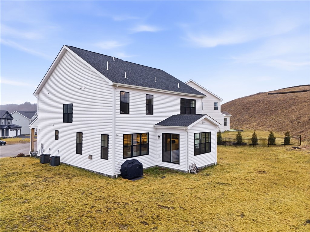 2041 Field Stone Drive