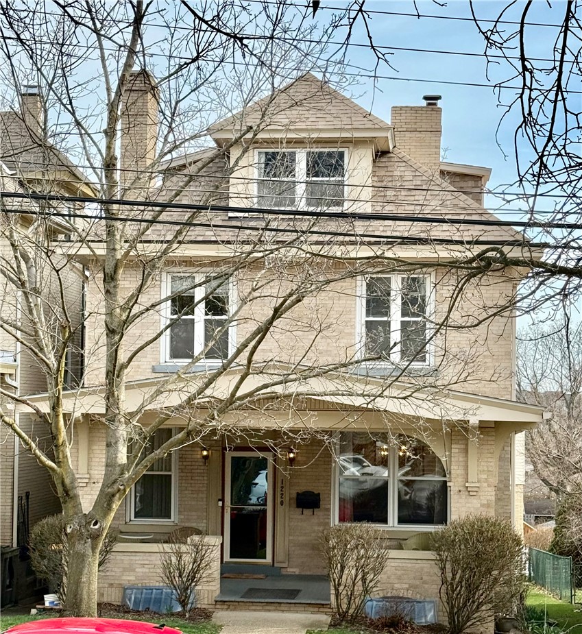 1220 Peermont Ave