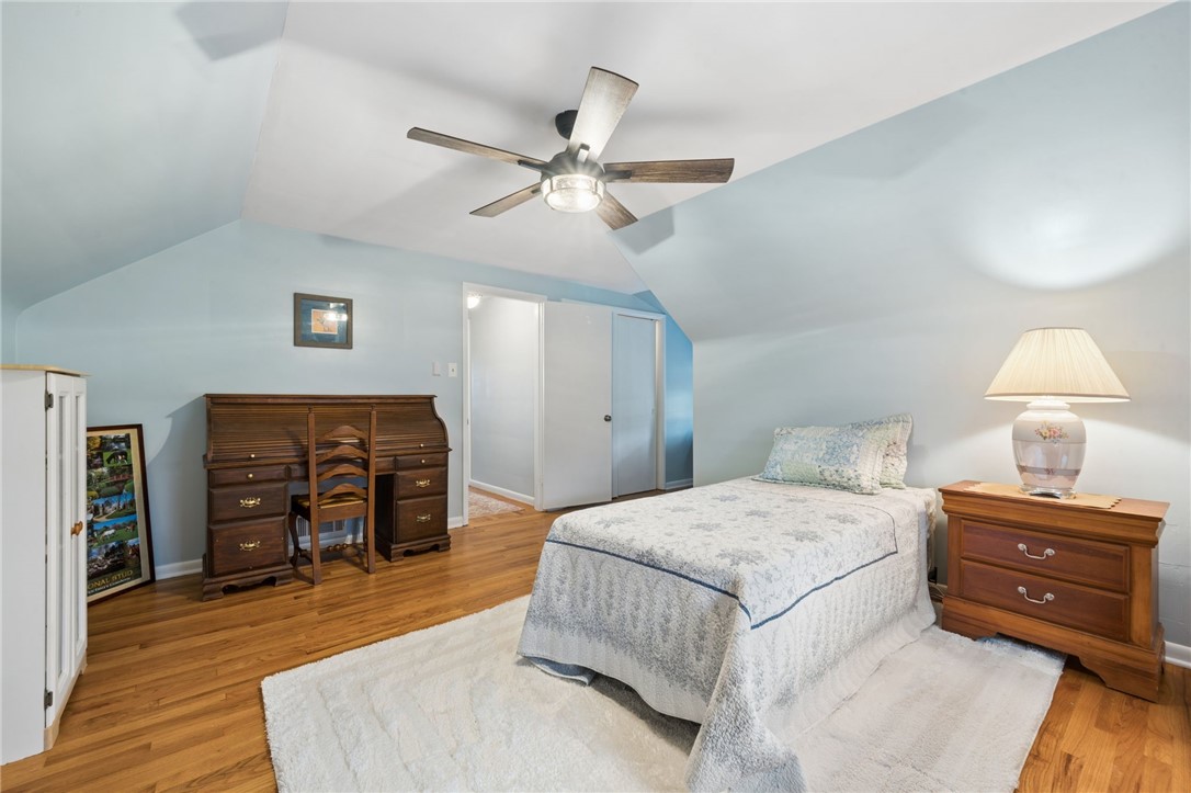 223 Ridgeview Dr
