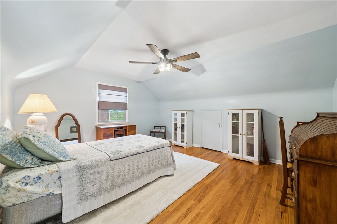 223 Ridgeview Dr
