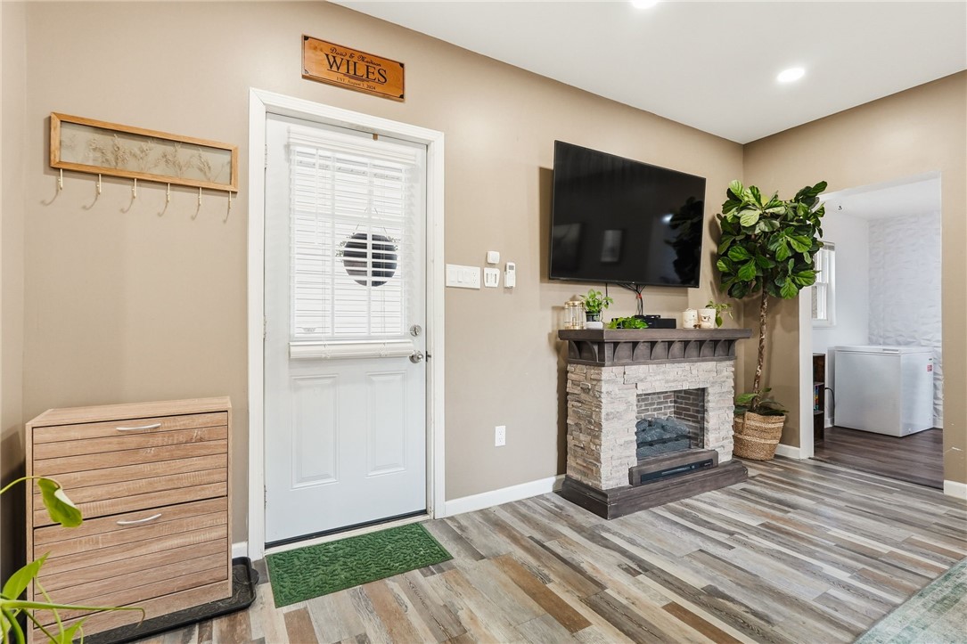 1629 Streets Run Road