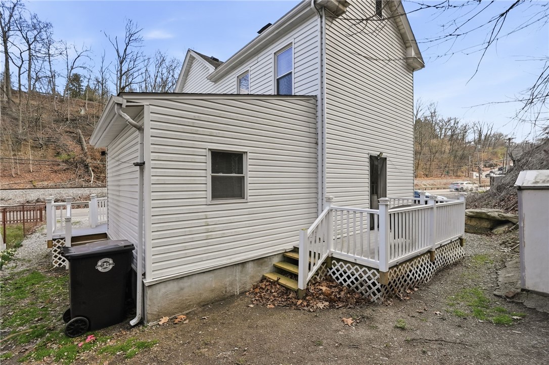 1629 Streets Run Road