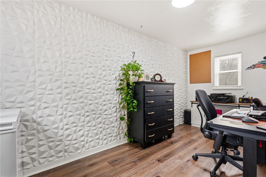 1629 Streets Run Road