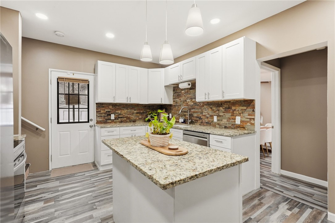 1629 Streets Run Road