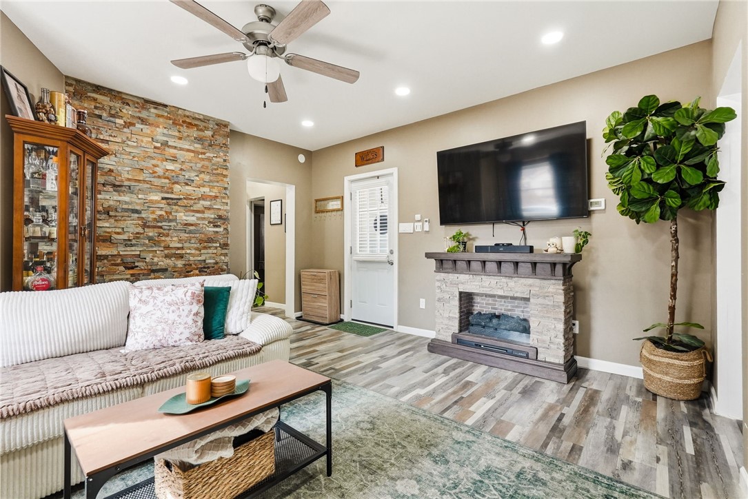 1629 Streets Run Road