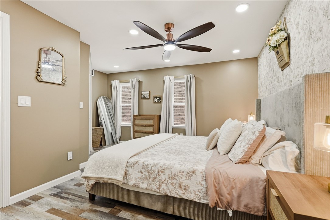 1629 Streets Run Road