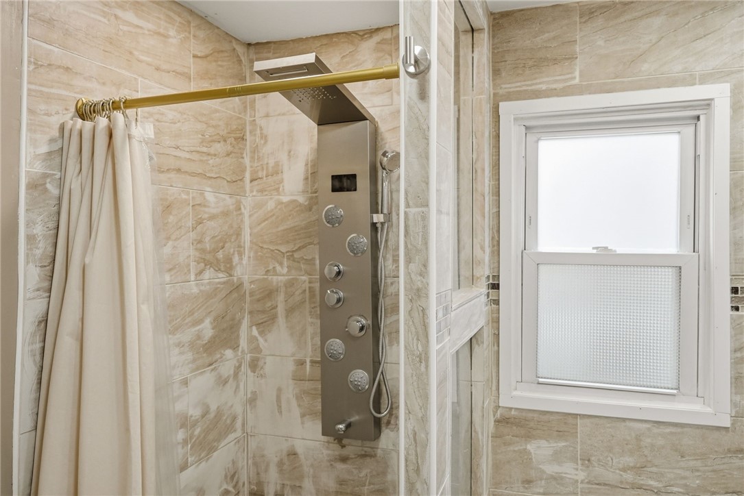 1629 Streets Run Road