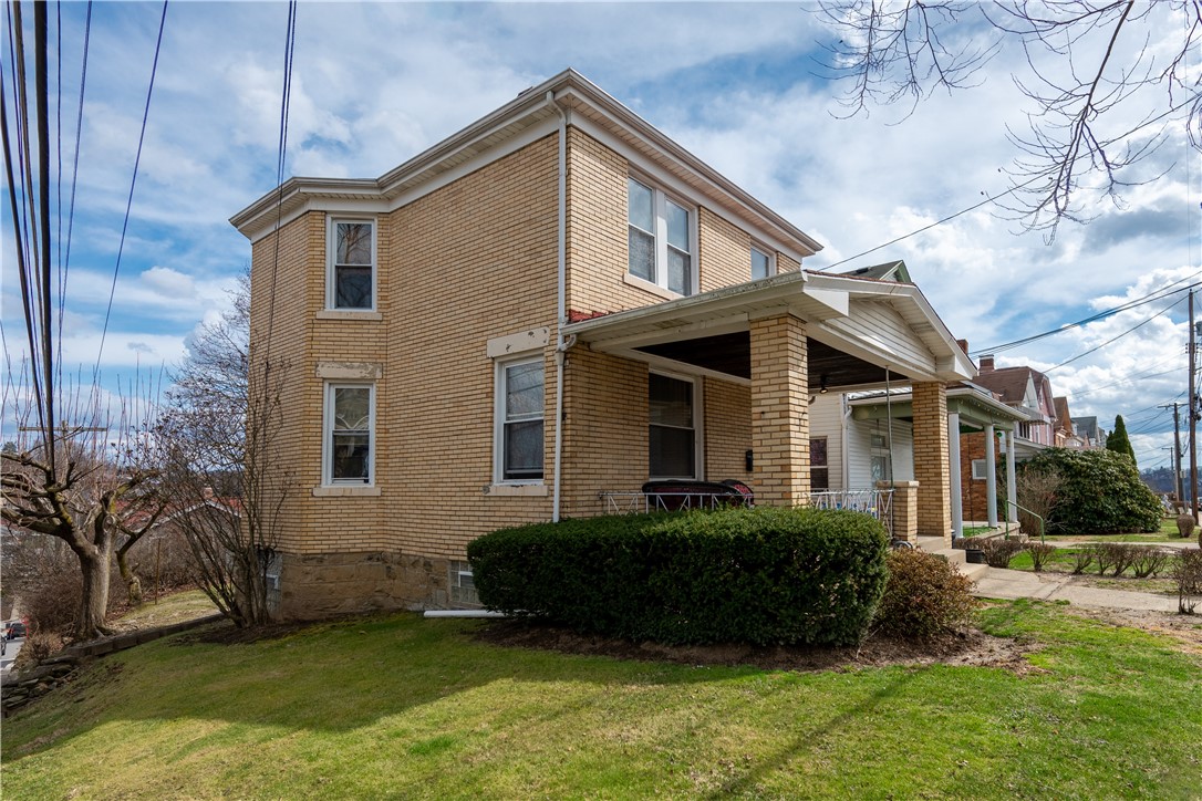 1142 Mississippi Ave