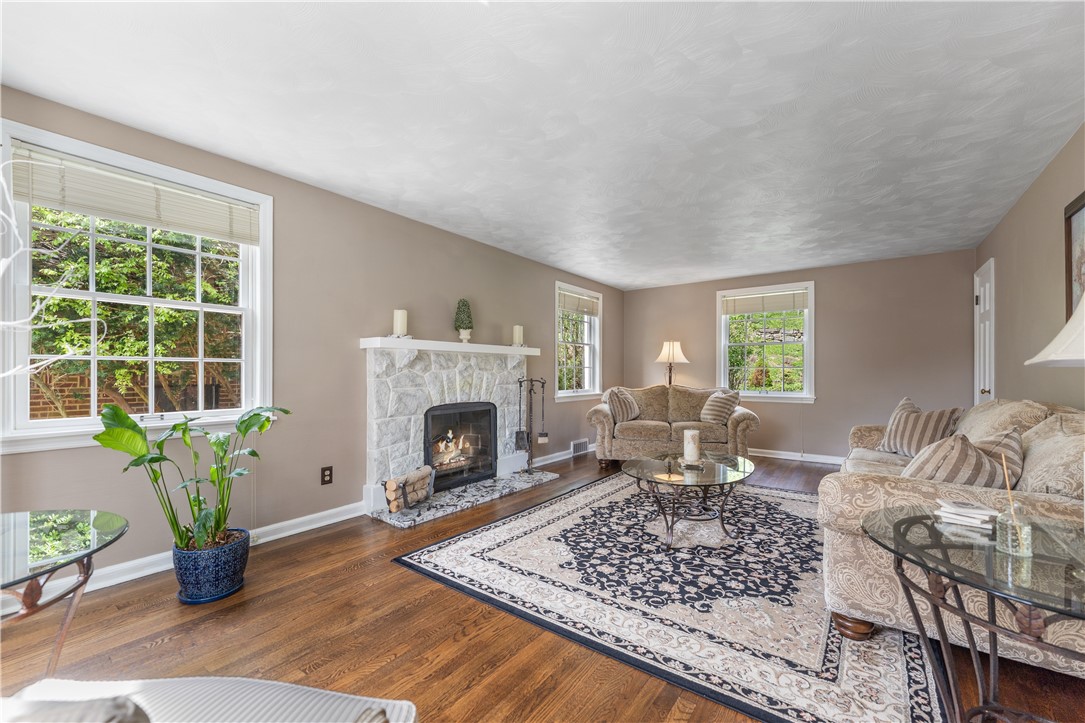 50 Altadena Drive