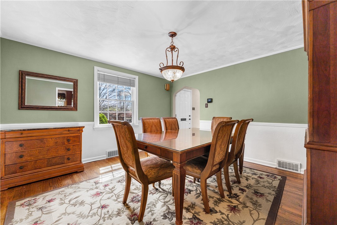 50 Altadena Drive