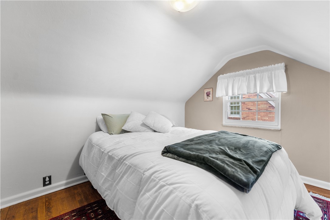 50 Altadena Drive