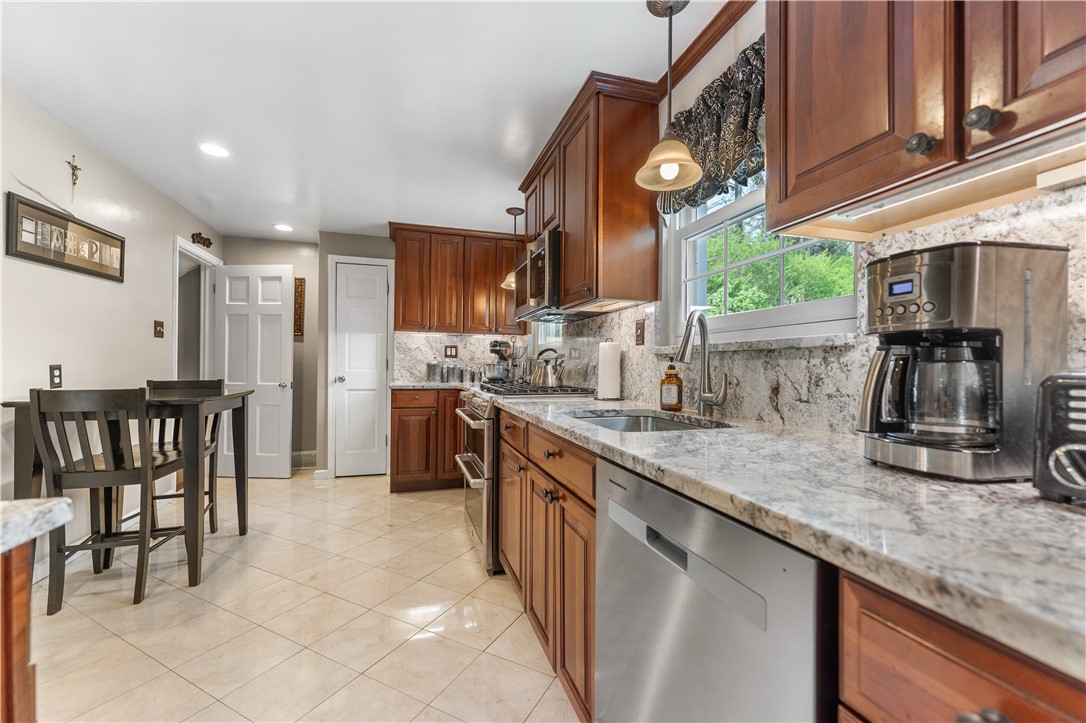 50 Altadena Drive