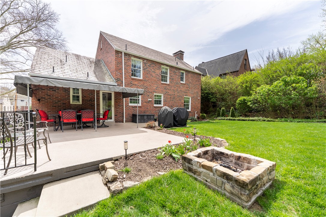 50 Altadena Drive