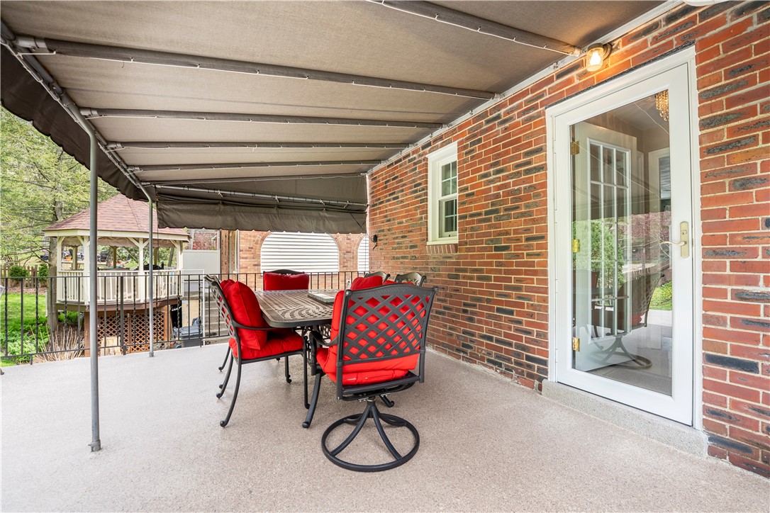 50 Altadena Drive