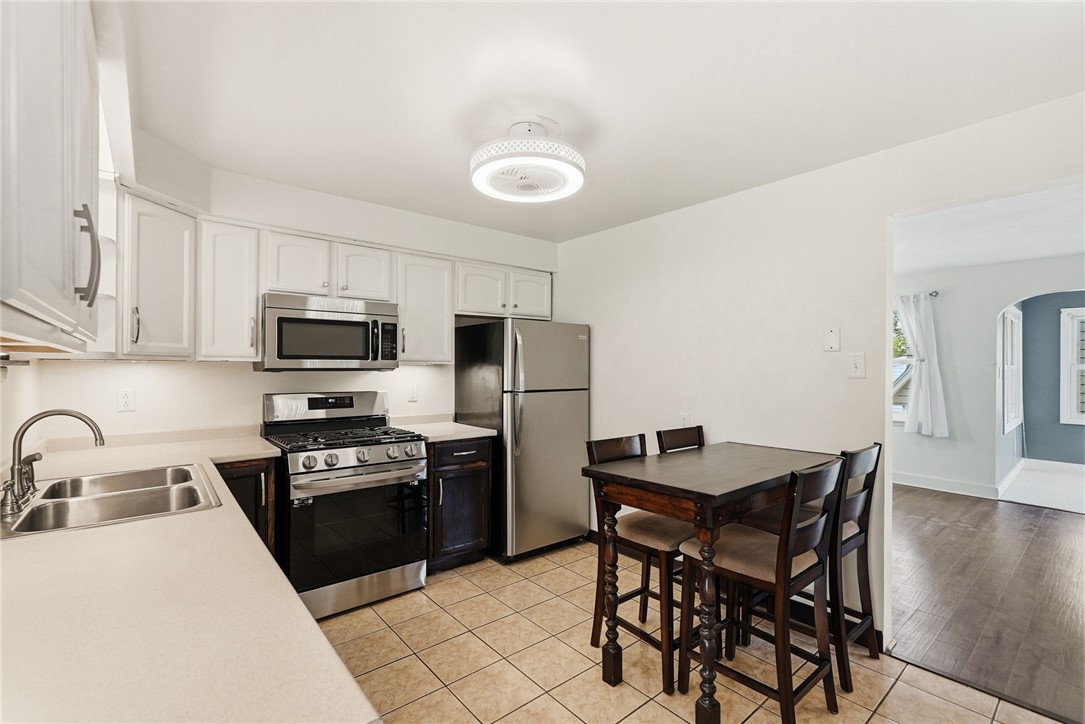 2516 Highland Circle