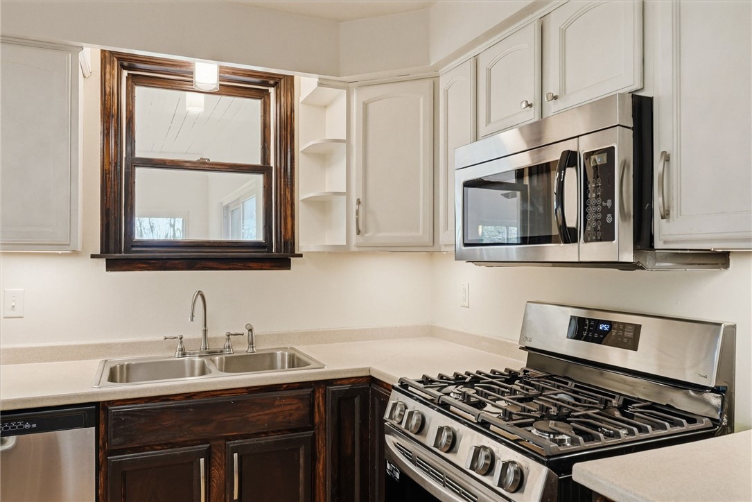 2516 Highland Circle