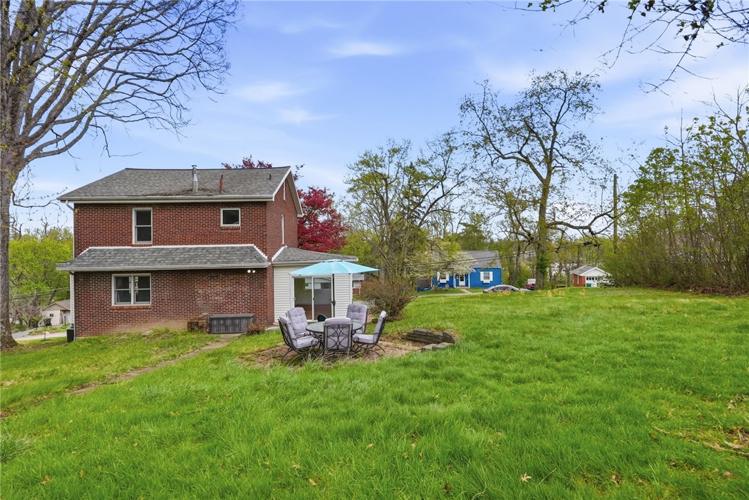 2516 Highland Circle