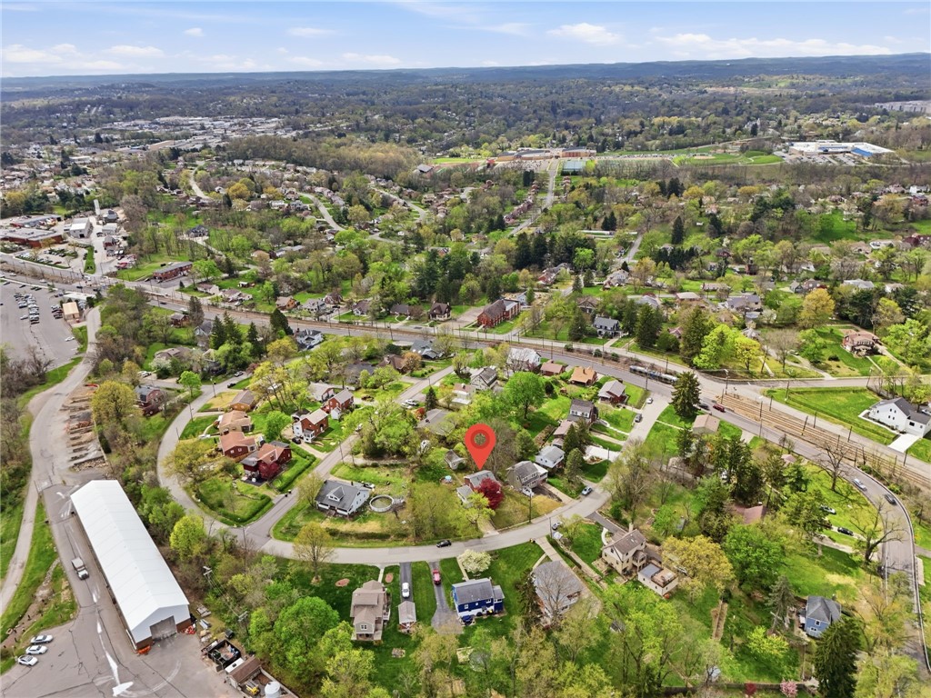 2516 Highland Circle