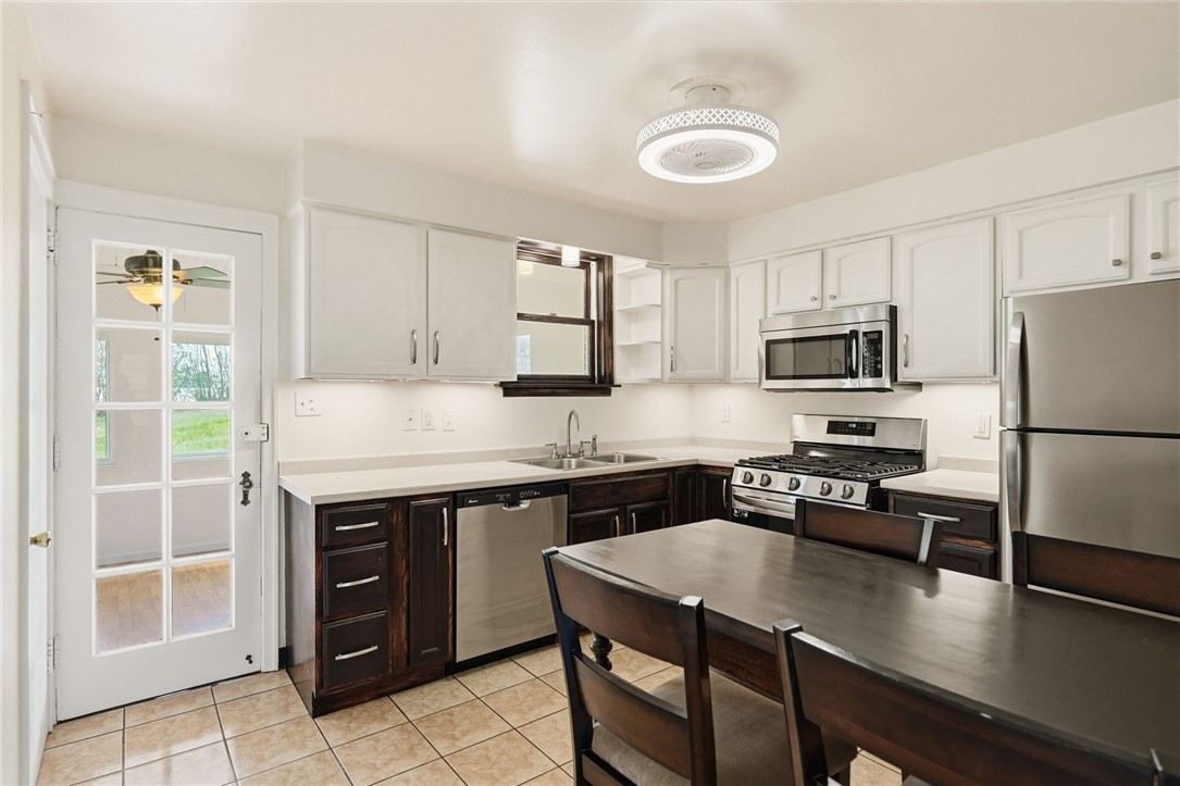 2516 Highland Circle