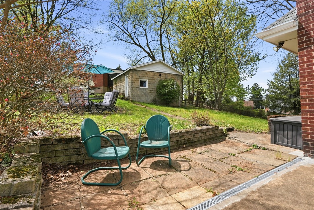 2516 Highland Circle