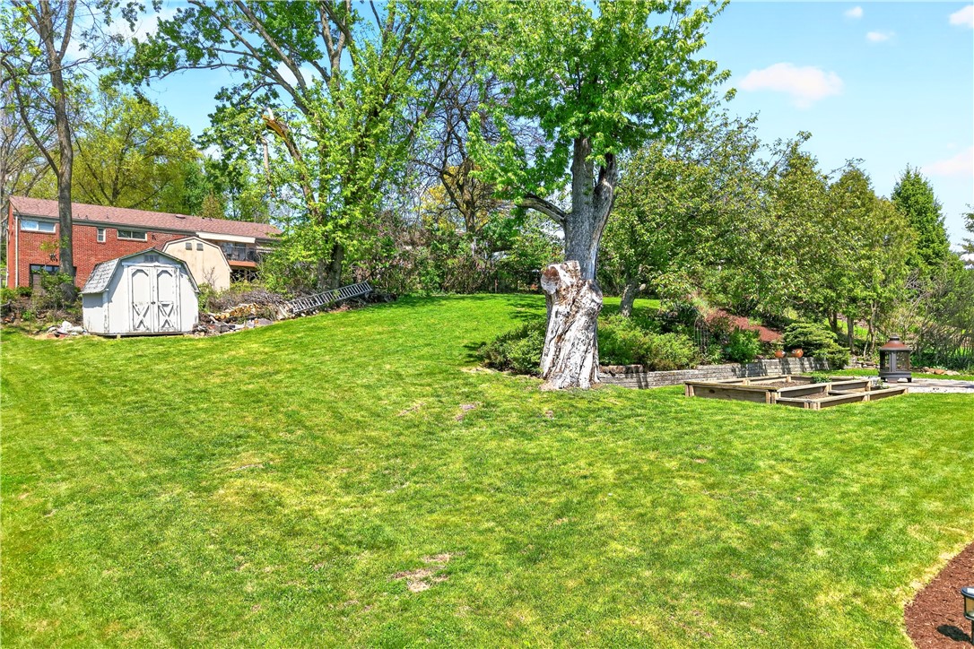 29 Pontiac Rd