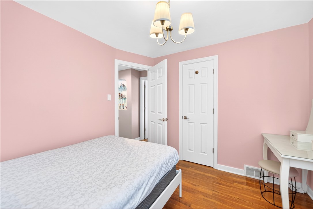 29 Pontiac Rd