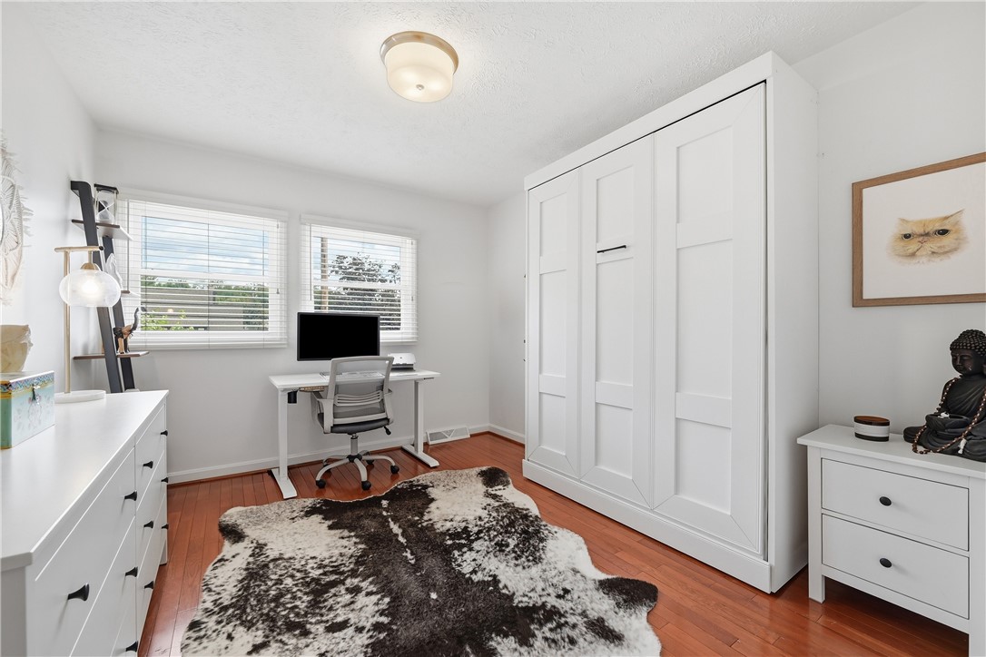 115 NEWBURN DRIVE