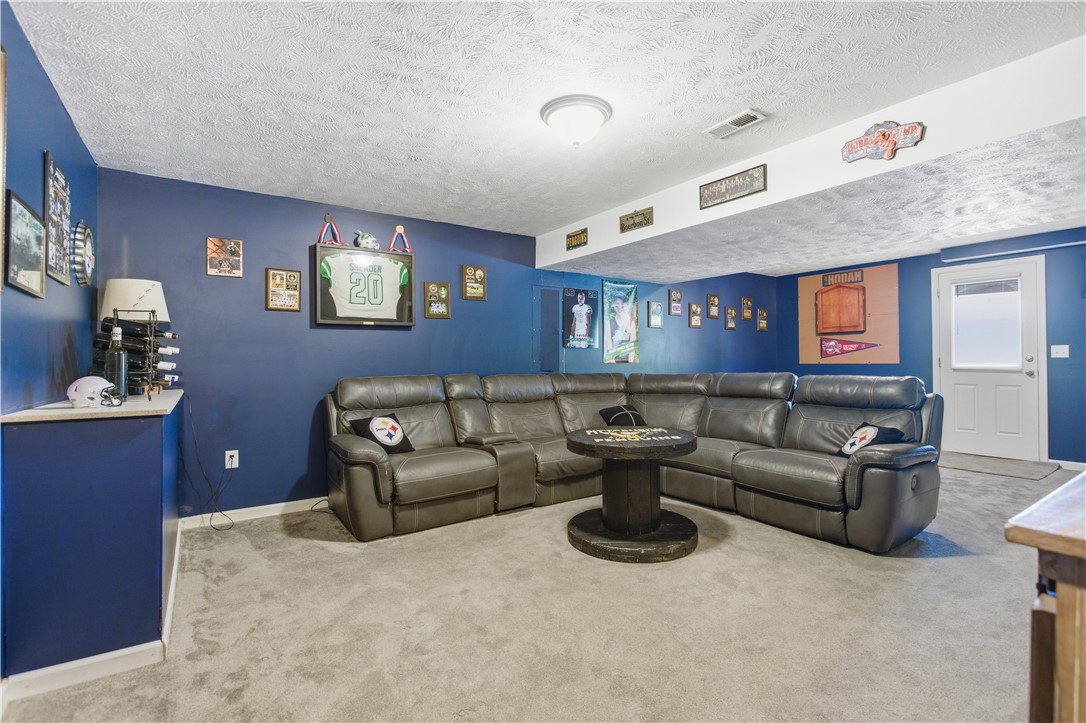 1328 Sandstone Dr
