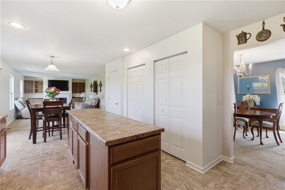 1328 Sandstone Dr