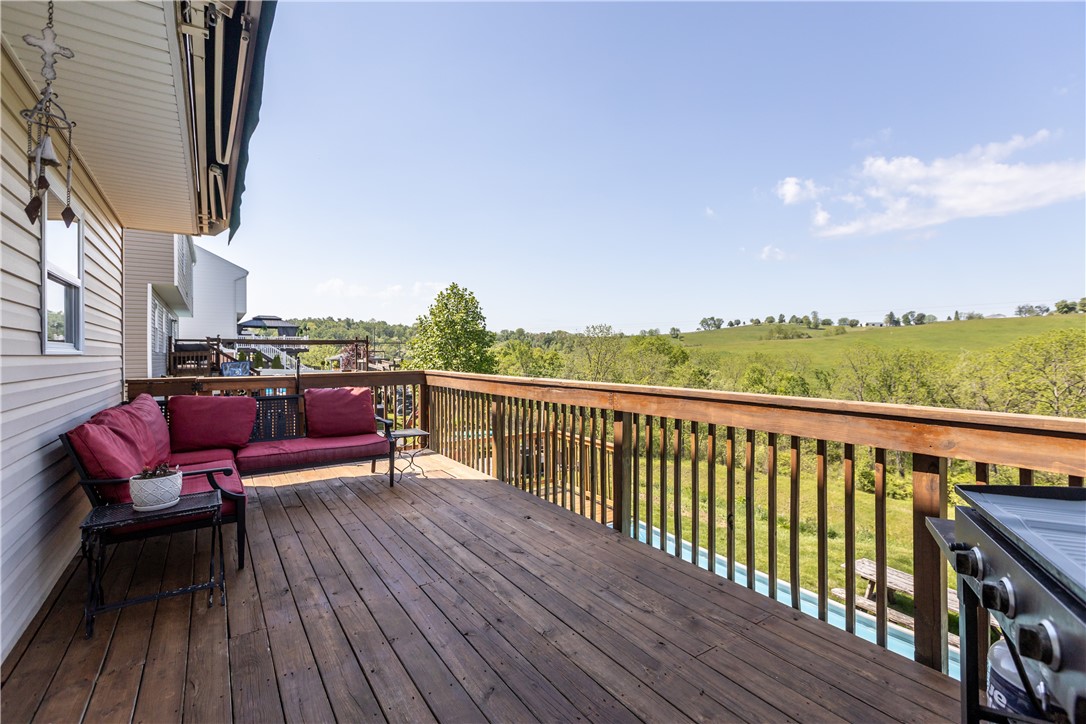 1328 Sandstone Dr
